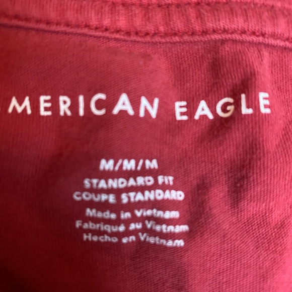 American eagle red shirt - Picture 2 of 3